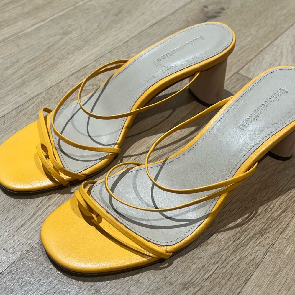 Reformation Rachel Sandal in Ochre (size 6) - Picture 3 of 8